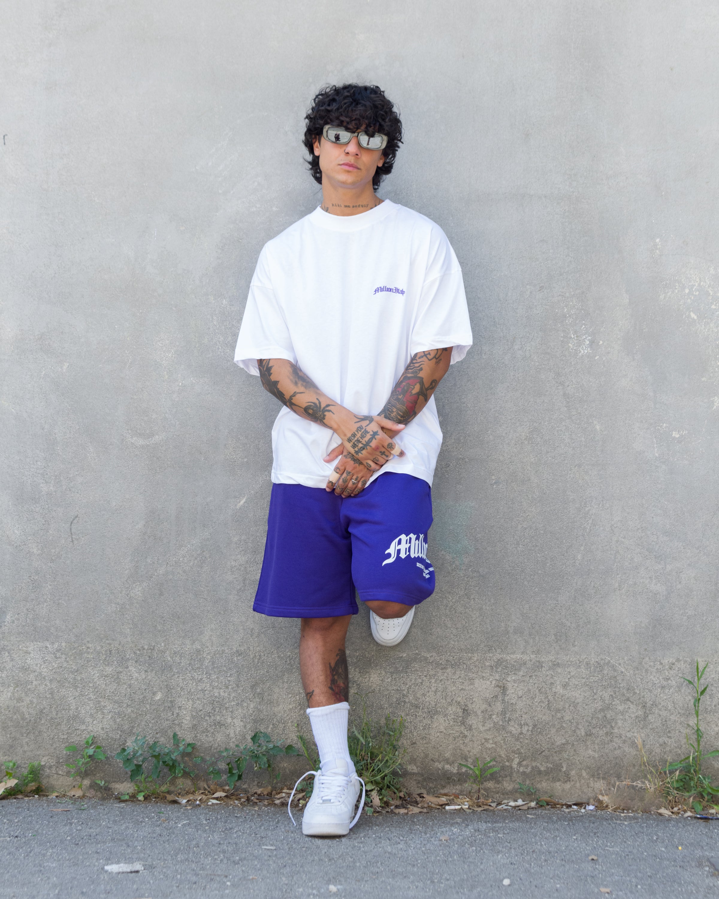 Camiseta Blanca Logo Arco Violeta