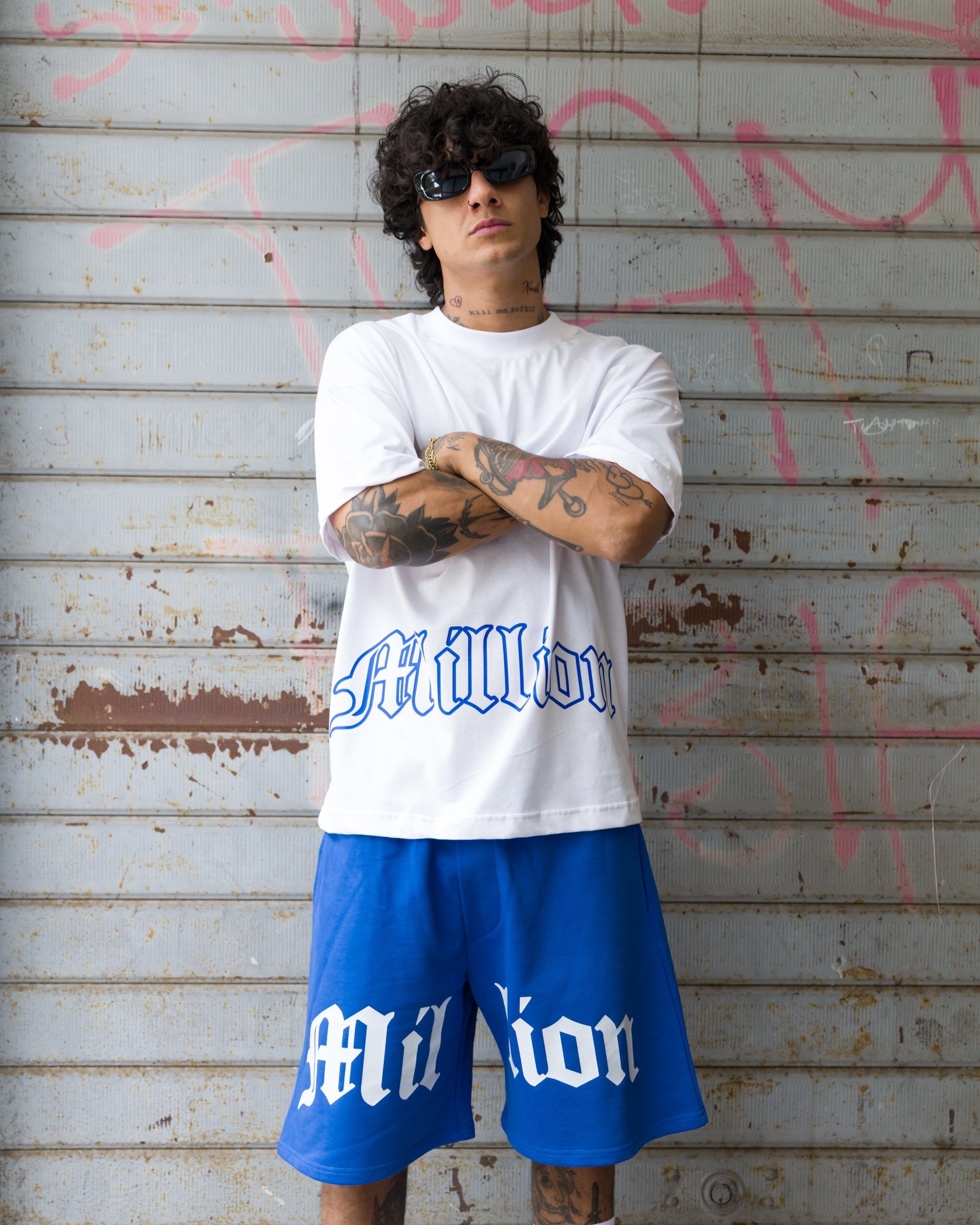 Camiseta Contorno Gótico Royal