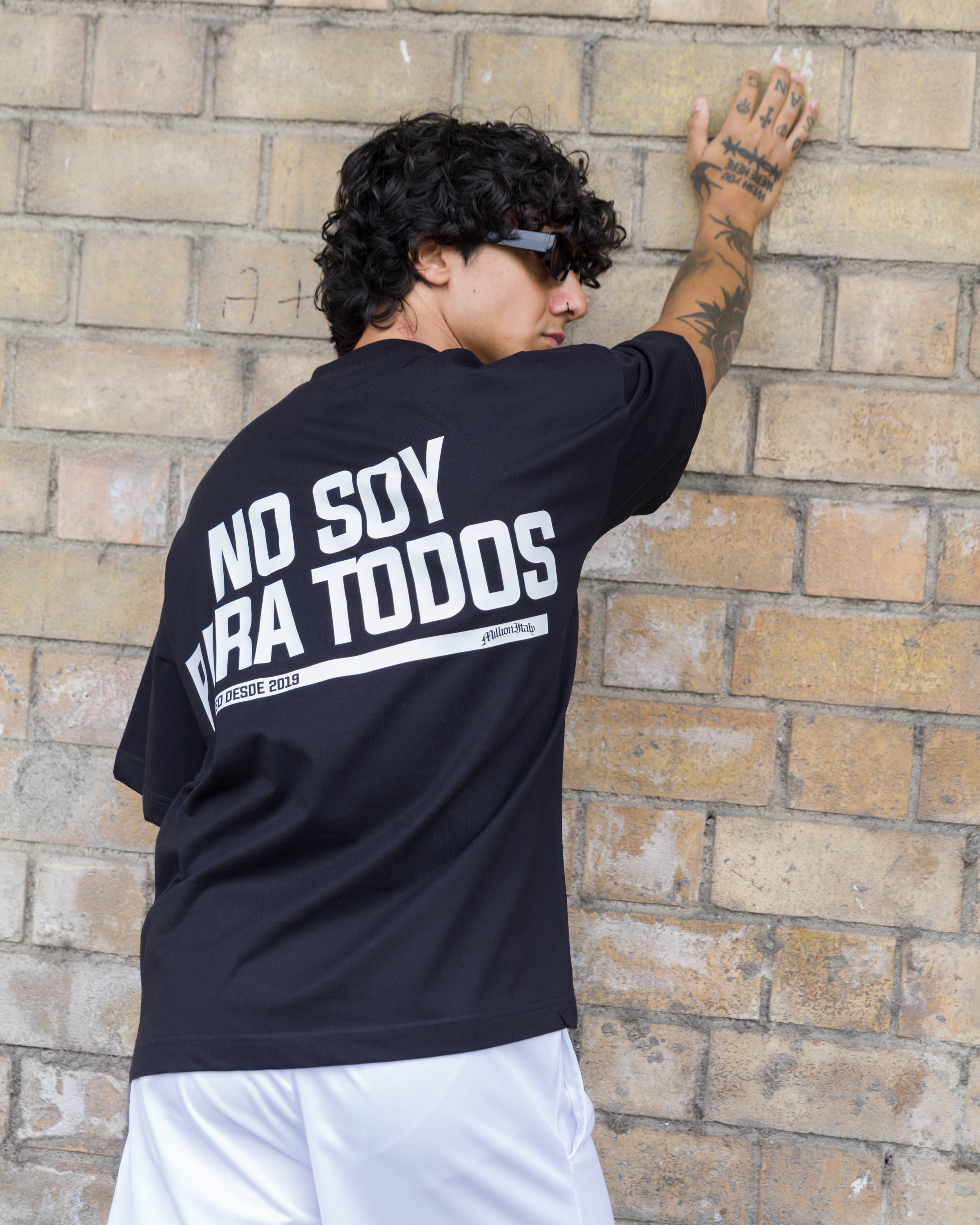 Camiseta Para Todos Negra