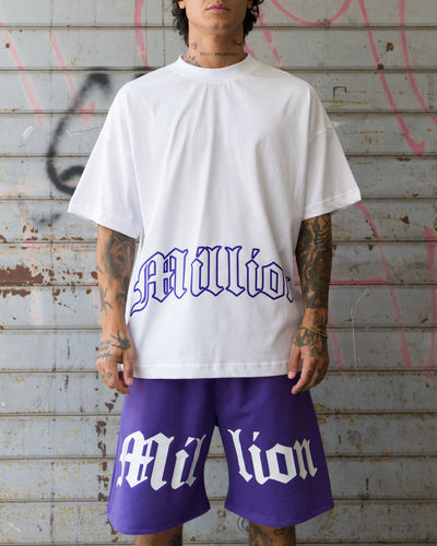 Camiseta Contorno Gótico Viola  